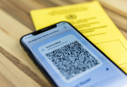 Sanecum presse impfzertifikat